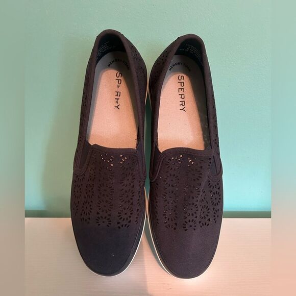 Sperry Seaside Perforated Sneakers Womens Size 9 Navy Suede Slip On - Picture 1 of 8